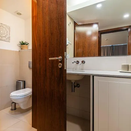 Daire Salgados Paradise By Gabi Miguel *